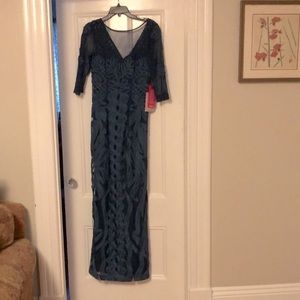 JS blue gown size 6